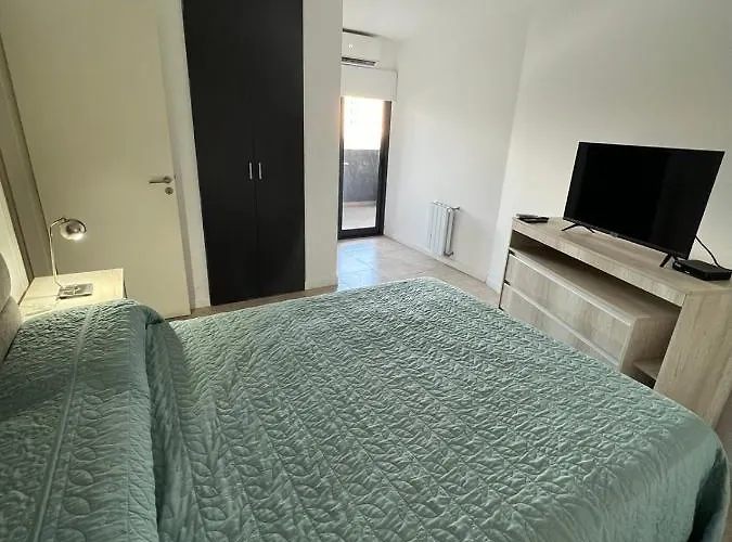 Departamento B° Guemes Con Cochera