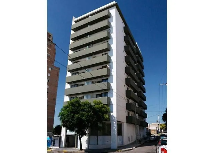 Departamento B° Guemes Con Cochera