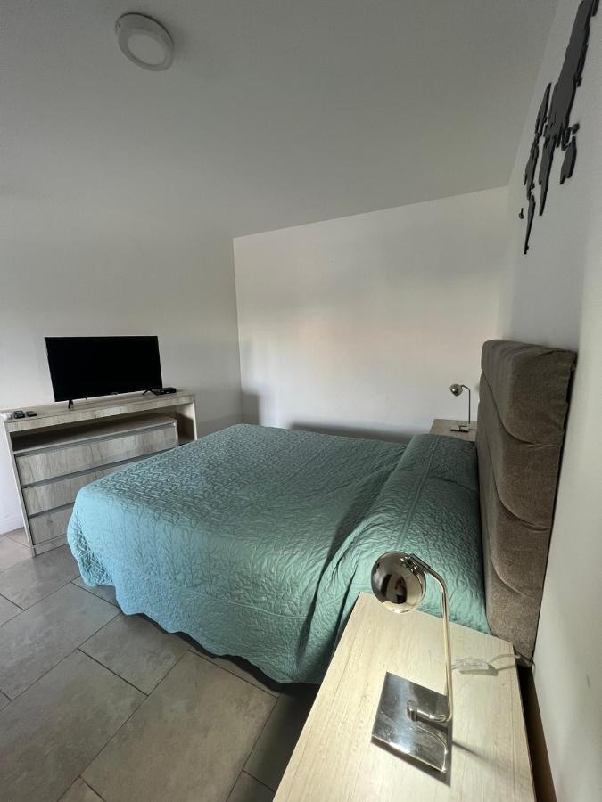 Apartment Departamento B° Guemes Con Cochera Cordoba